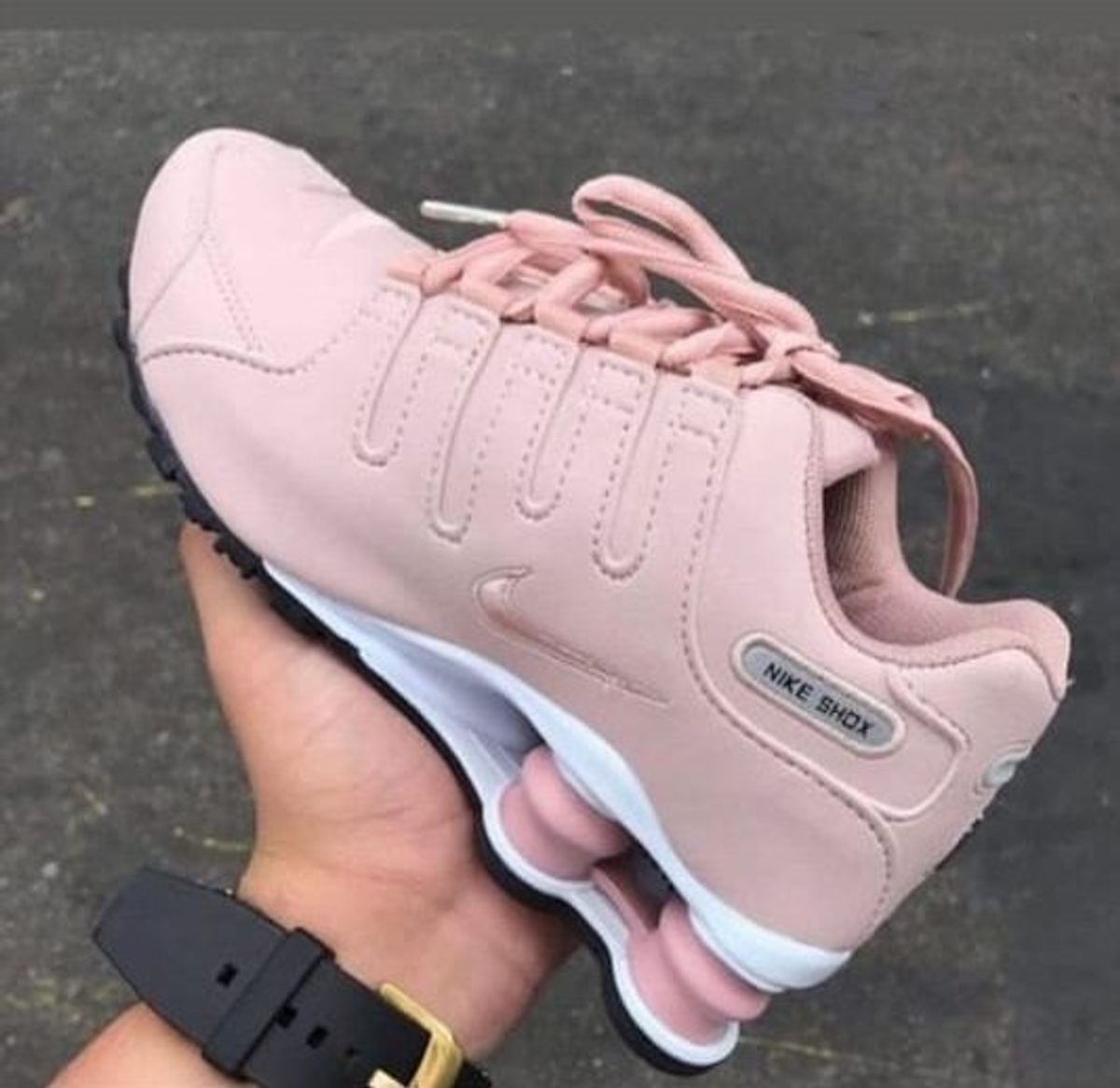 nike shox branco e rosa