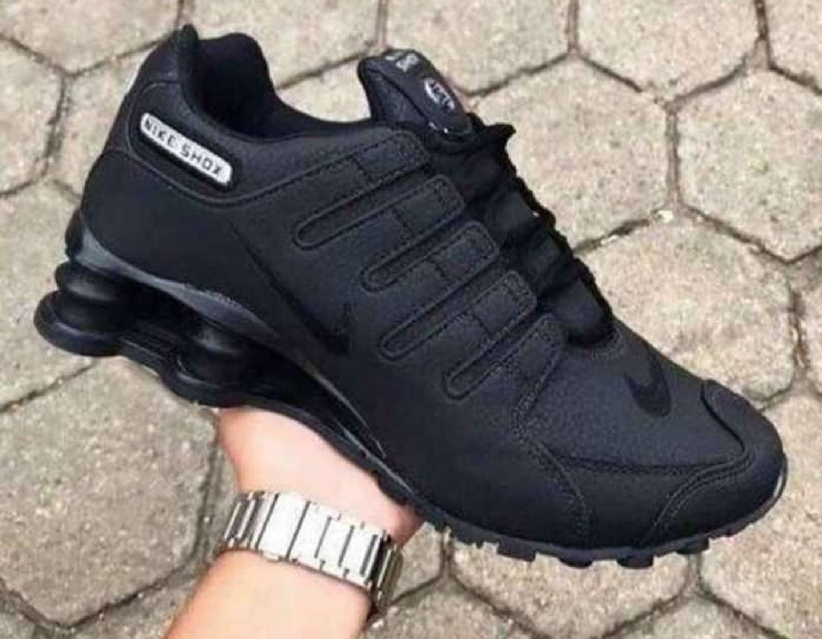 tenis travis scott preto