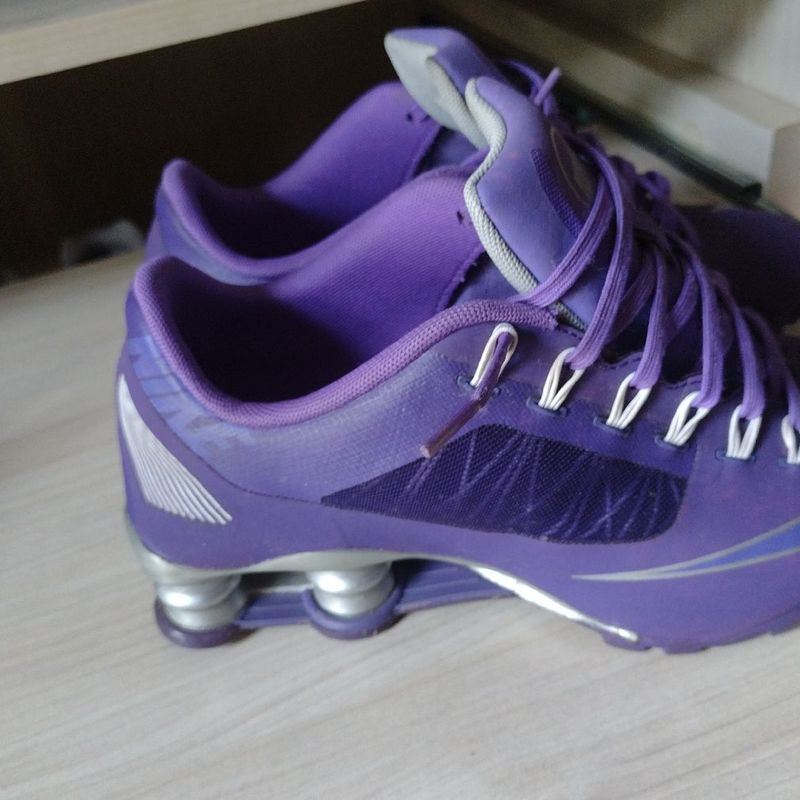 Tenis nike store shox feminino roxo