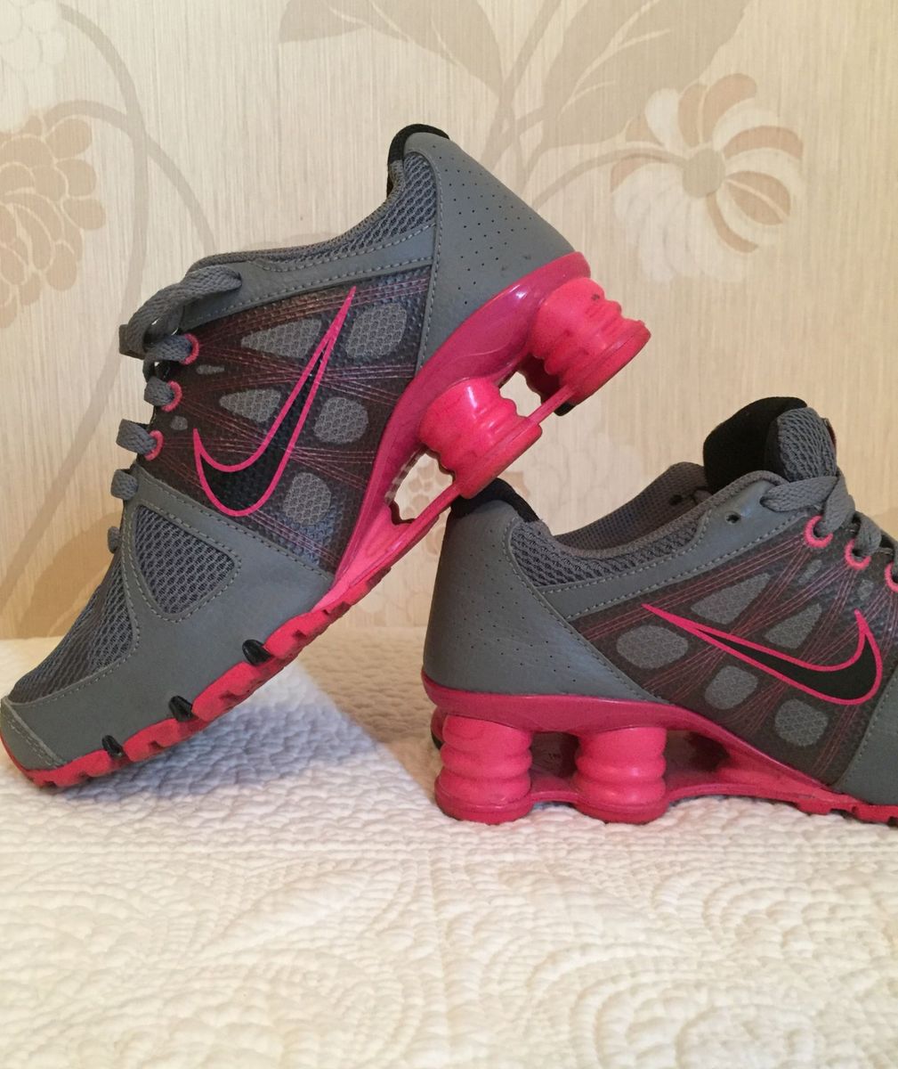 tenis feminino nike shox turbo chumbo rosa