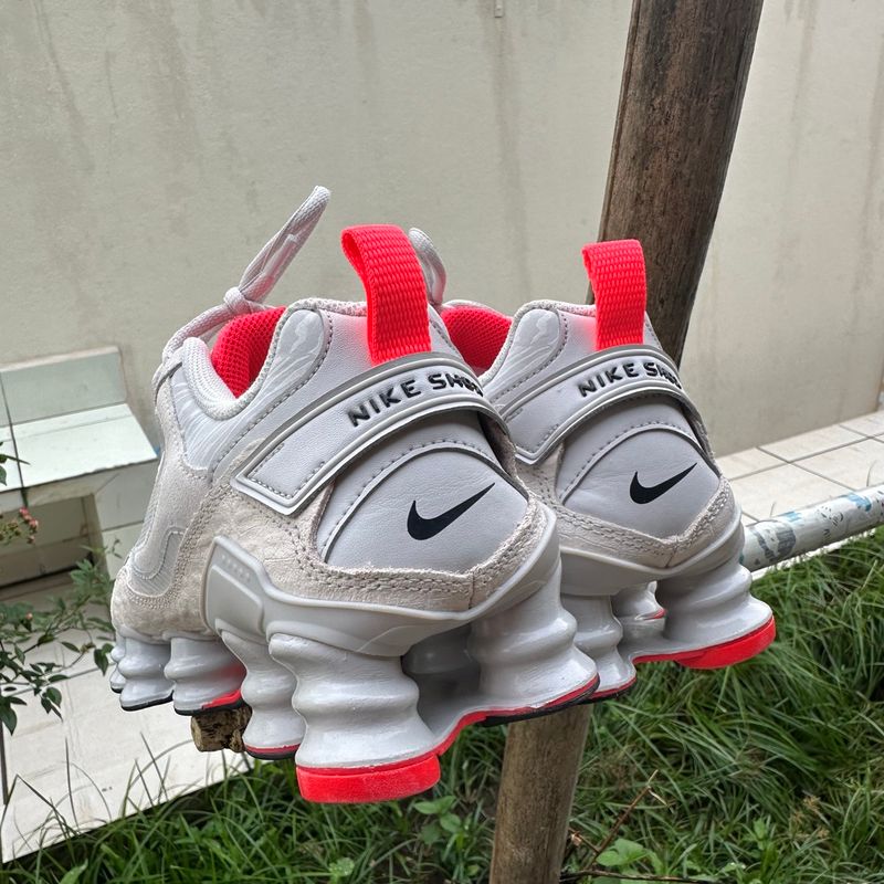 Nike shox sales laser