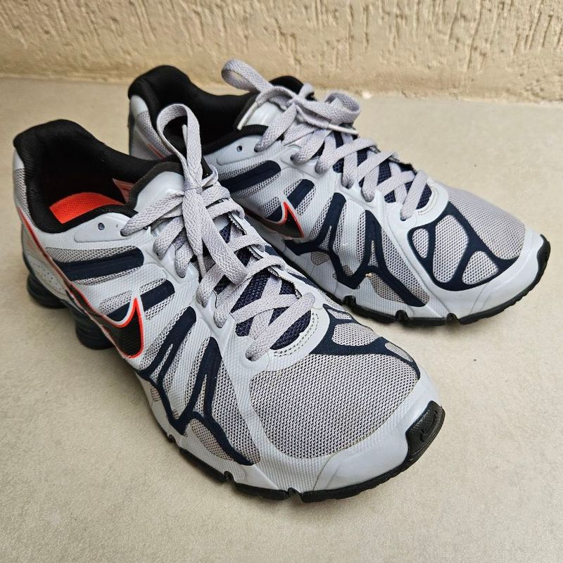 Tênis Nike Nike Shox Cinza Com Azul Tênis Nike Shox NZ APLL549S