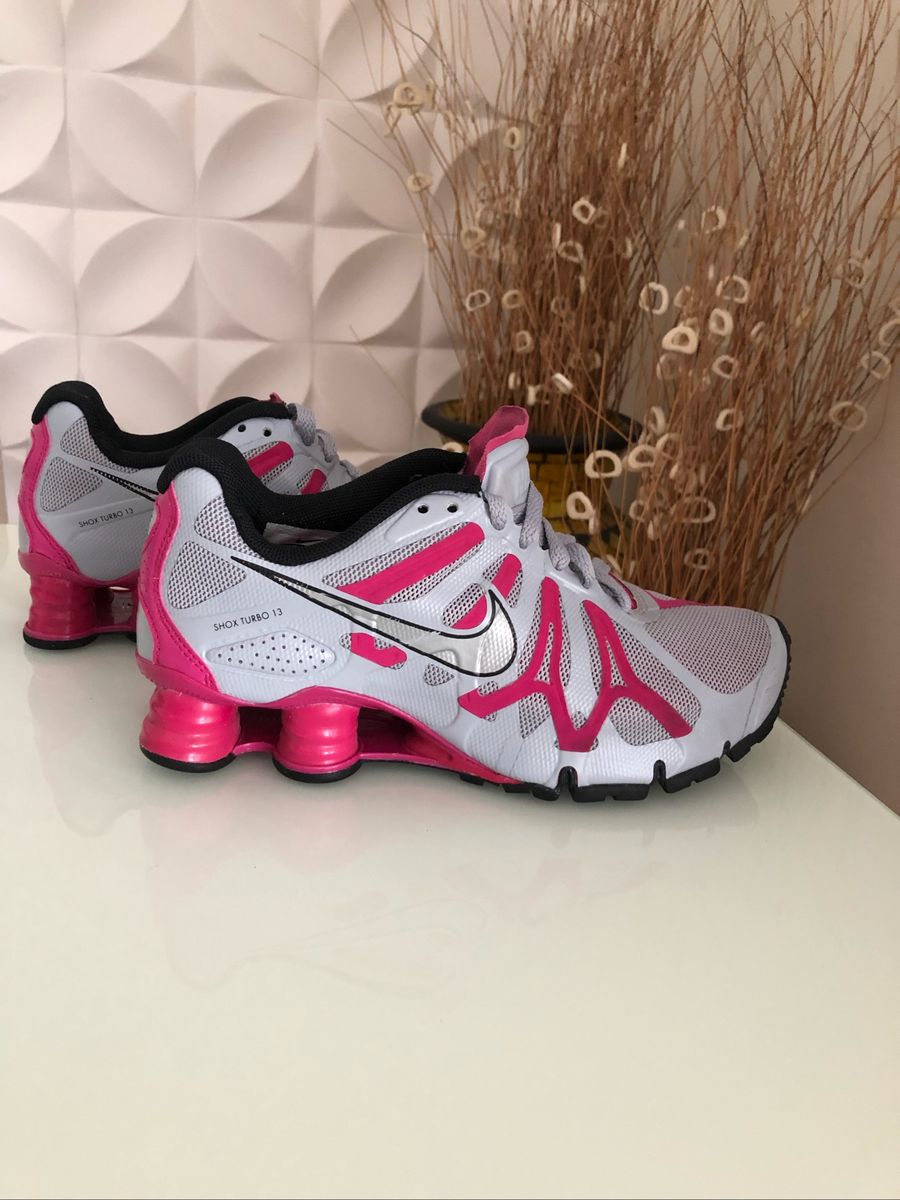 tenis feminino nike shox turbo chumbo rosa