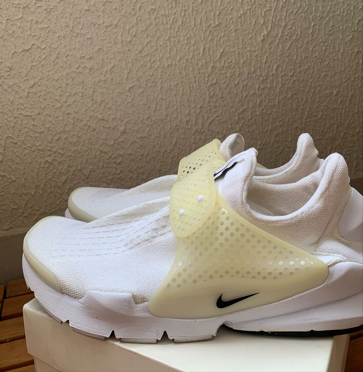 Nike sock store dart qs