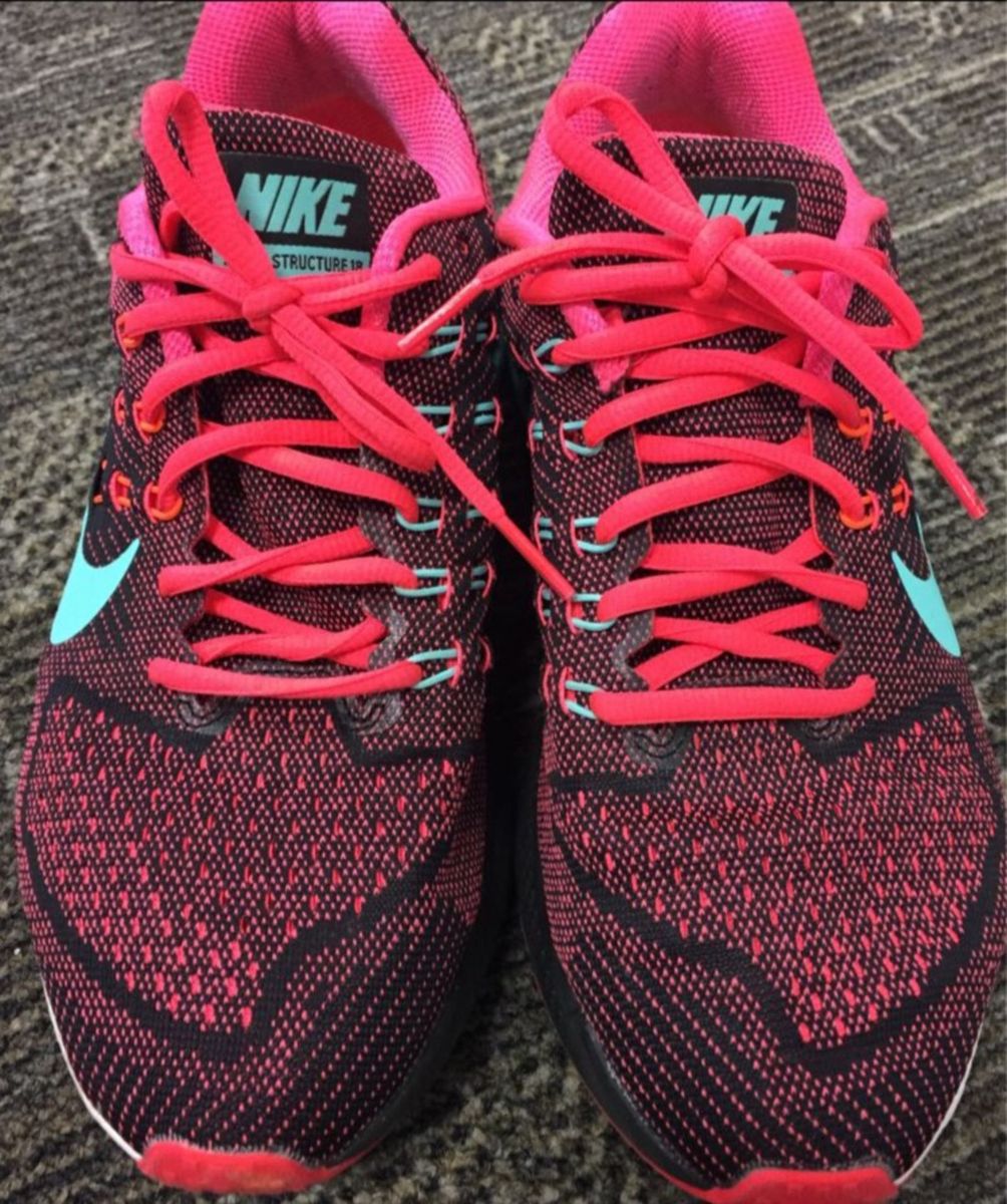 nike structure 18 red