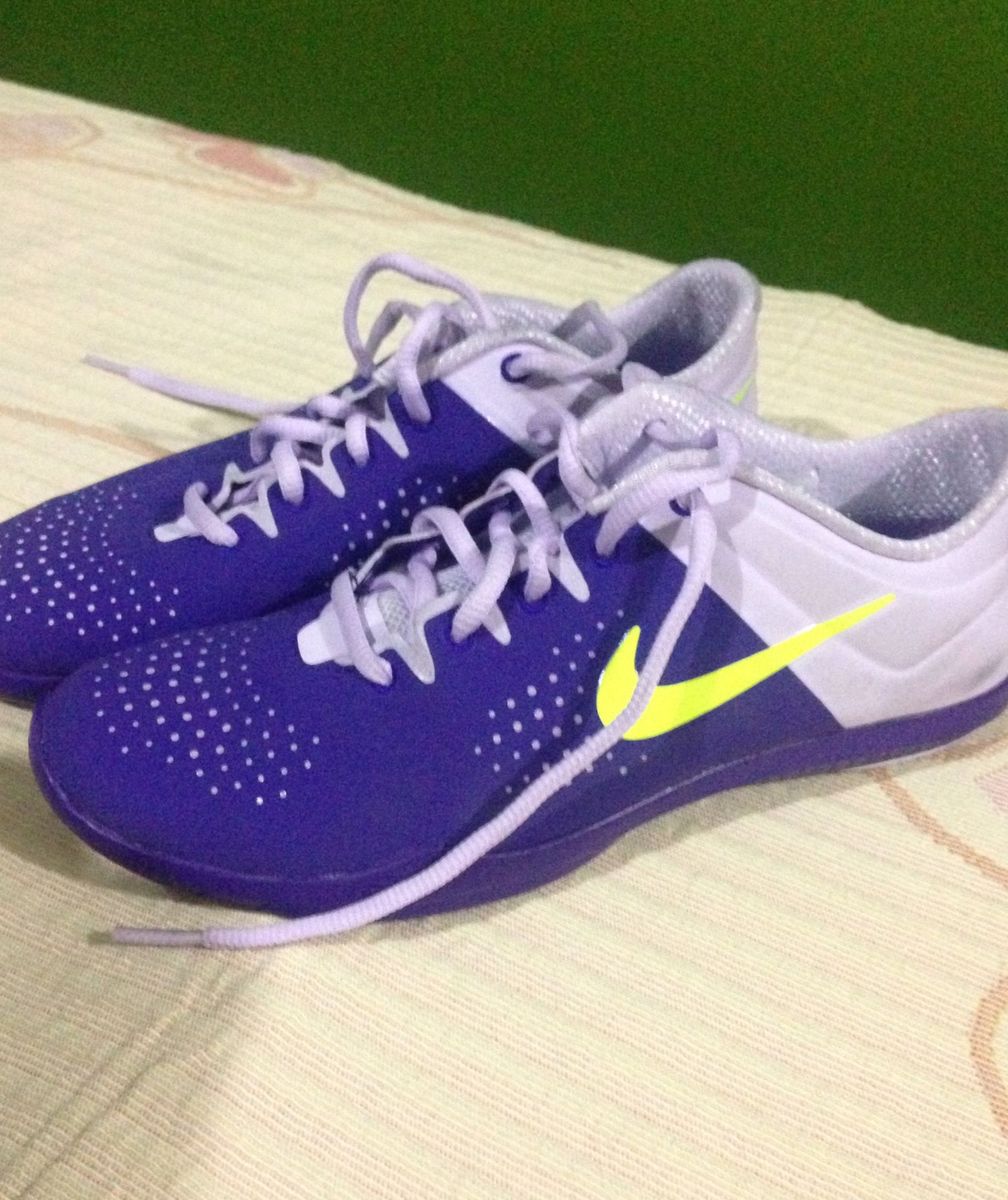 tenis nike fitsole feminino