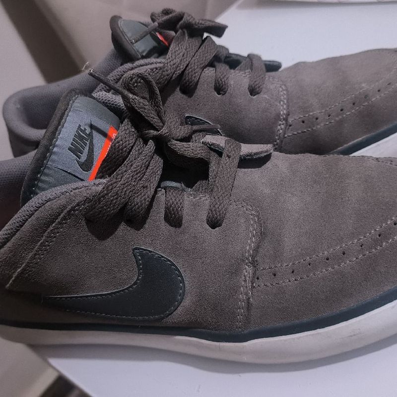 Nike cheap suketo grey