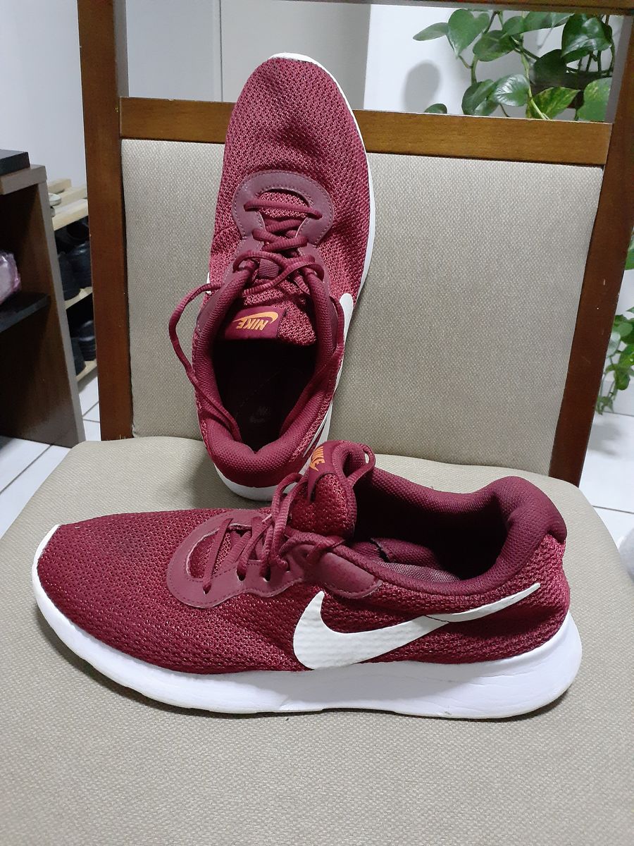 Nike tanjun 43 hot sale
