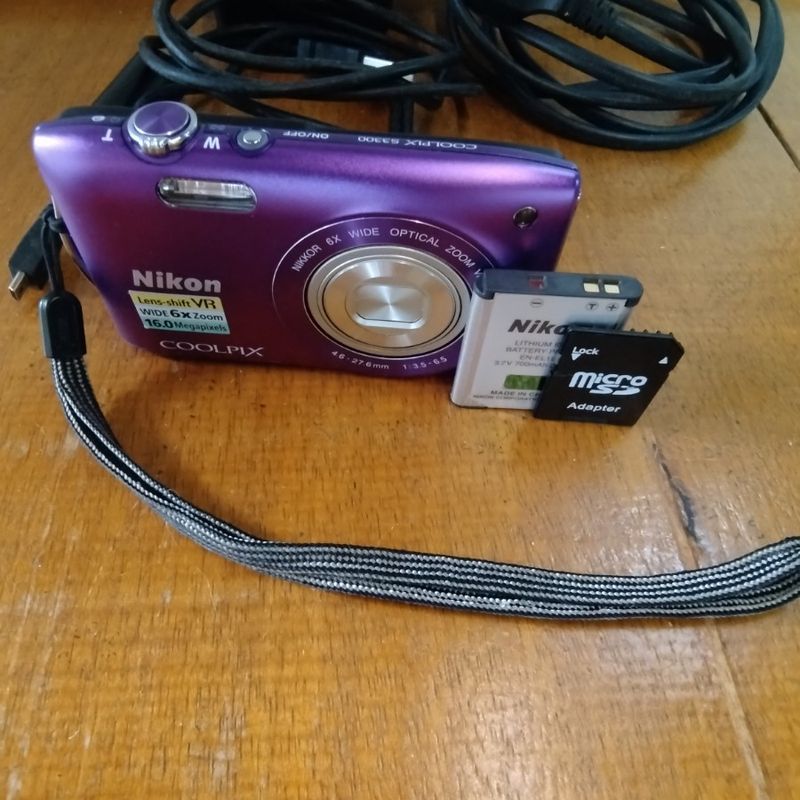 Nikon Coolpix S3300 Compacta Cor Lilás | Nikon Usado