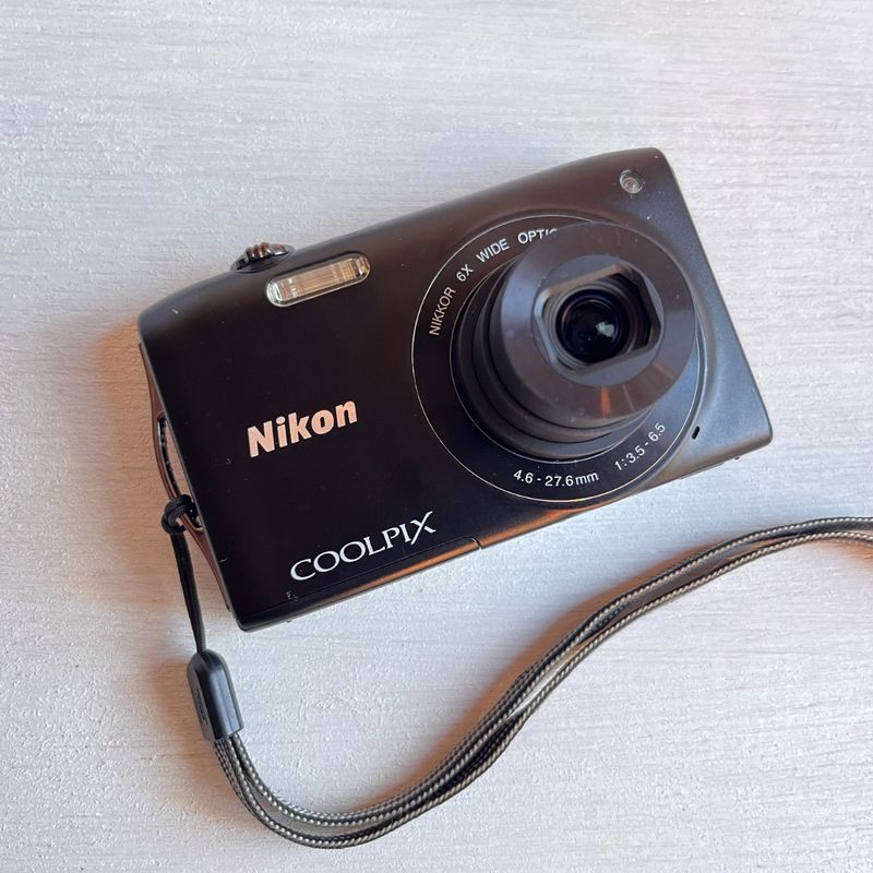 [動作確認済]Nikon COOLPIX S3300 Nikon Coolpix S3300 Completa | Nikon Usado 129285064 | enjoei