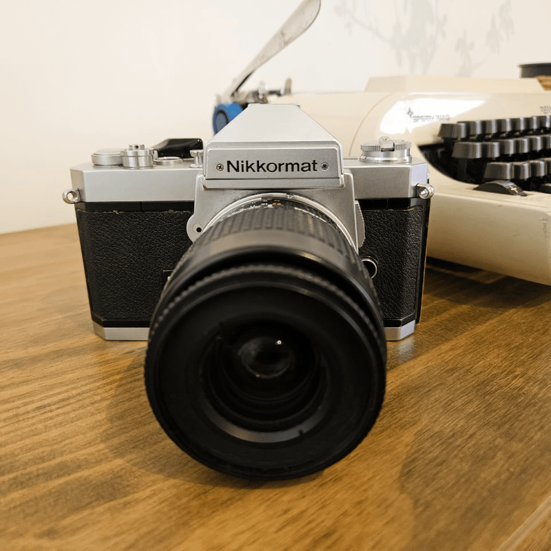 nikkormat flash