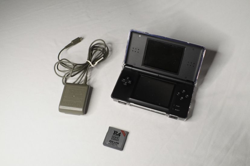 Nintendo Ds Lite Azul + R4 2025 Funcionando | Console de Videogame ...