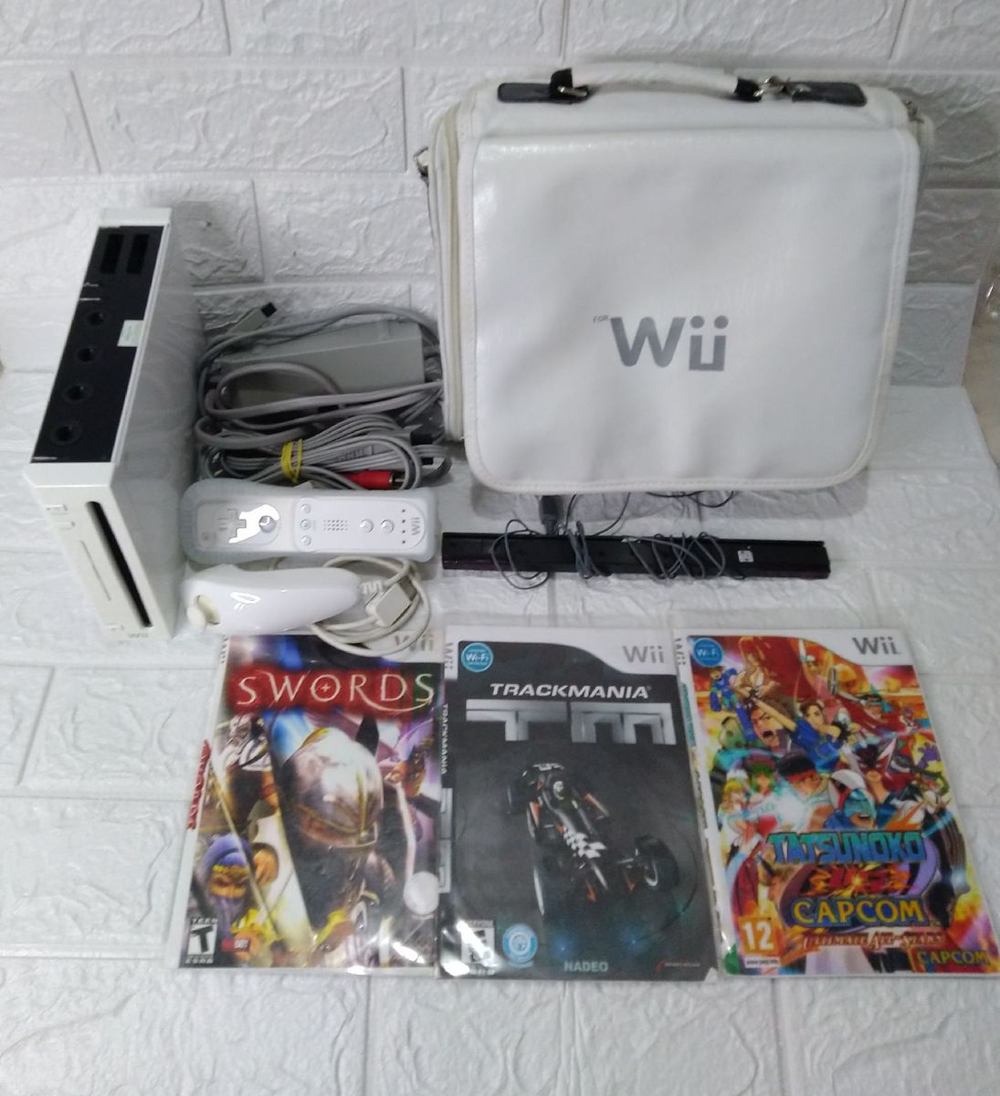 Nintendo Wii (japones) + 7 Jogos | Console de Videogame Nintendo Wii Usado  21905415 | enjoei