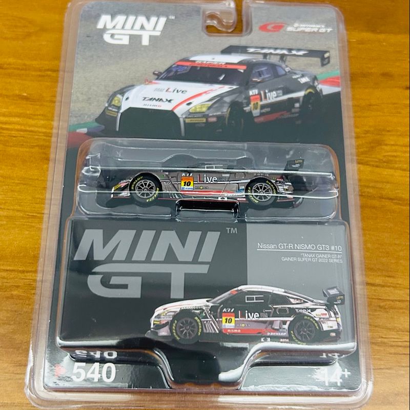 Nissan Gtr R35 Gt3 Nismo - Mini Gt 1:64 | Brinquedo Mini Gt Usado
