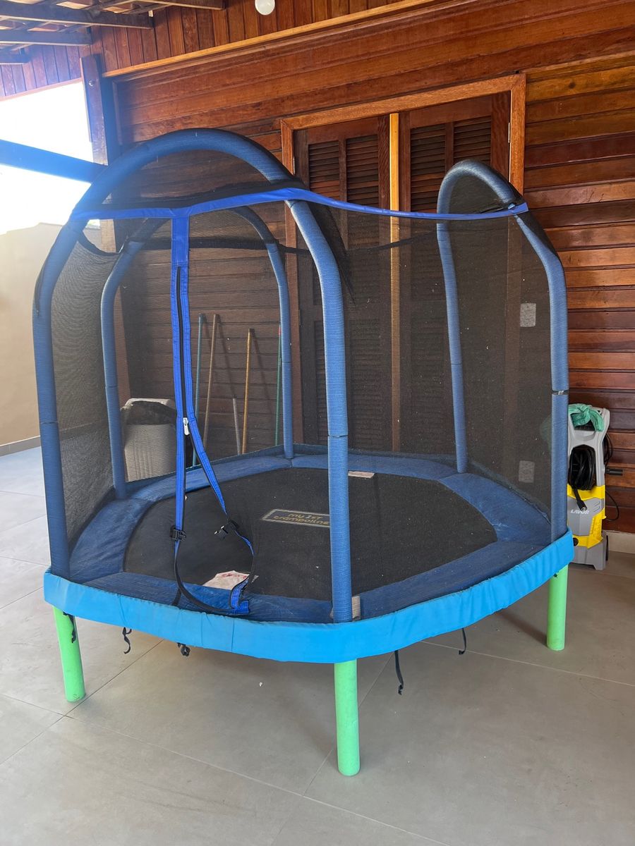 My first shop trampoline sam's