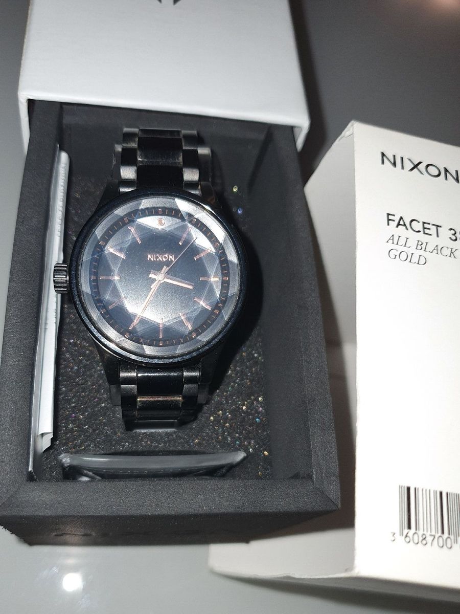 Nixon clearance facet 38