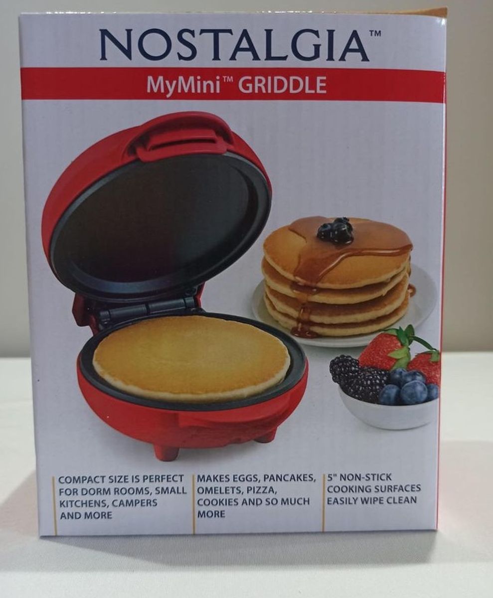 https://photos.enjoei.com.br/nostalgia-mgd5or-mymini-personal-electric-griddle/1200xN/czM6Ly9waG90b3MuZW5qb2VpLmNvbS5ici9wcm9kdWN0cy82ODY3MzUvODI1MWRmMzUyNjI2ZWUyZGY1YjMzZGRiMWVjZTM4MmQuanBn