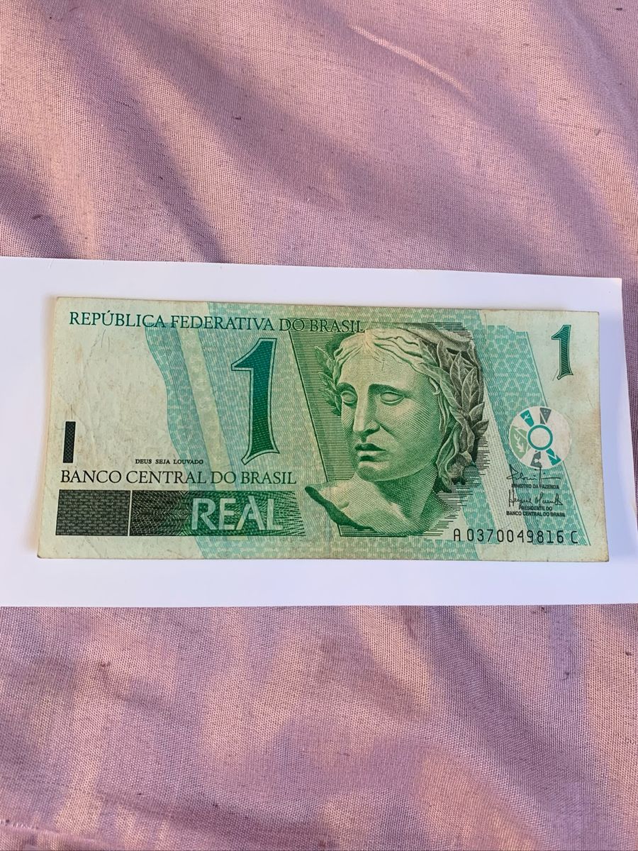 nota-de-1-real-item-de-papelaria-nunca-usado-75044847-enjoei