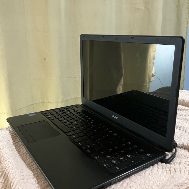 Notebook Acer Aspire E1 V5we2 / Intel Core I5 | Acer Usado