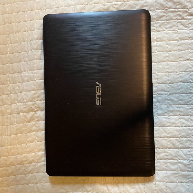 Notebook Asus X541u 15.4