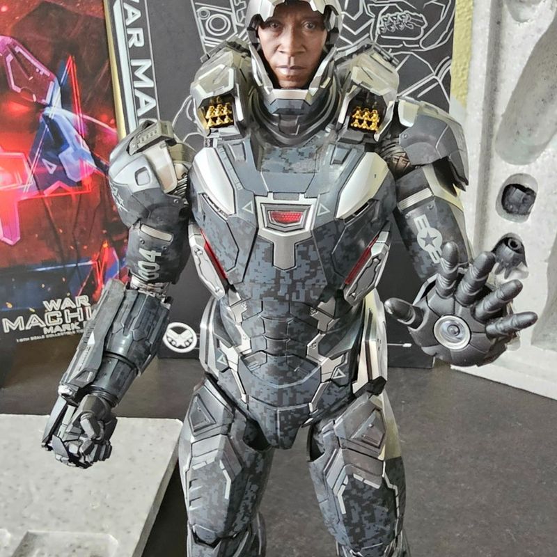 Novo Na Caixa - (War Machine Mark Iv): Vingadores Guerra Infinita