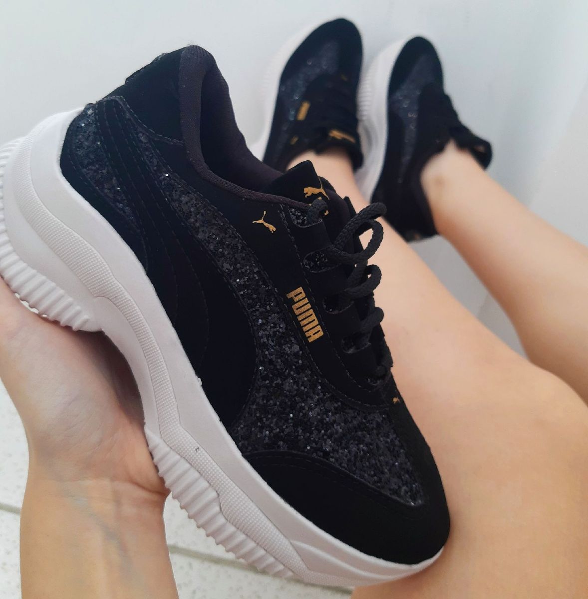 tenis puma preto com brilho