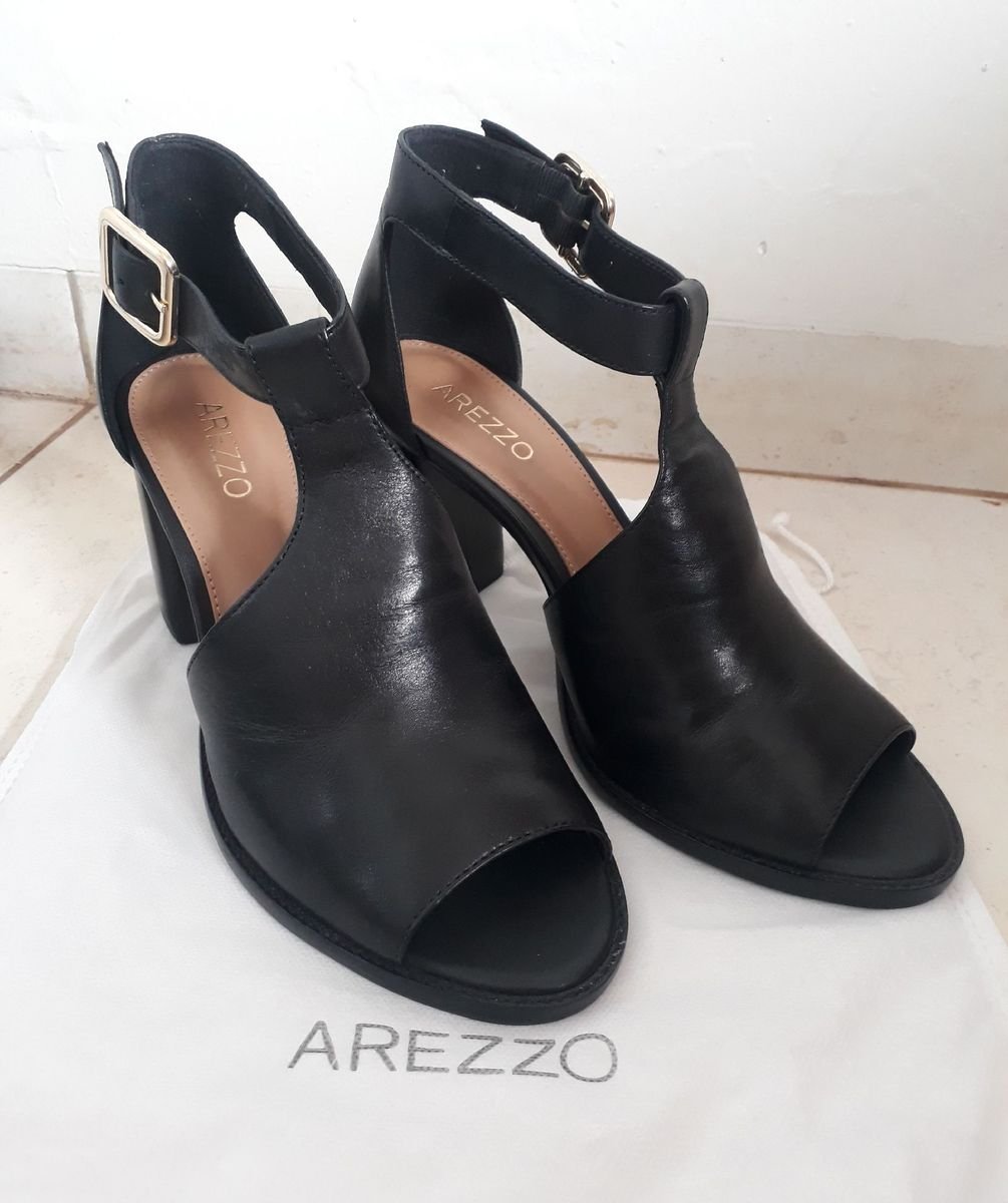 Novo Sand lia Boot Arezzo Sand lia Feminina Arezzo Nunca Usado