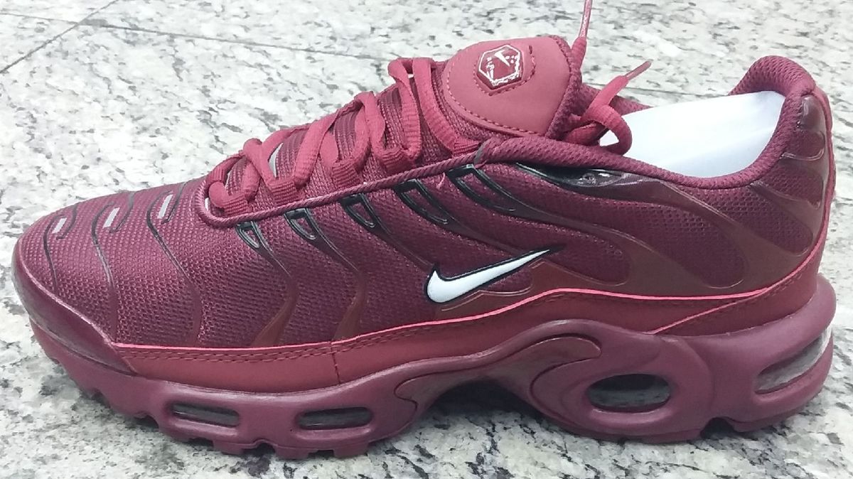 tenis nike vinho