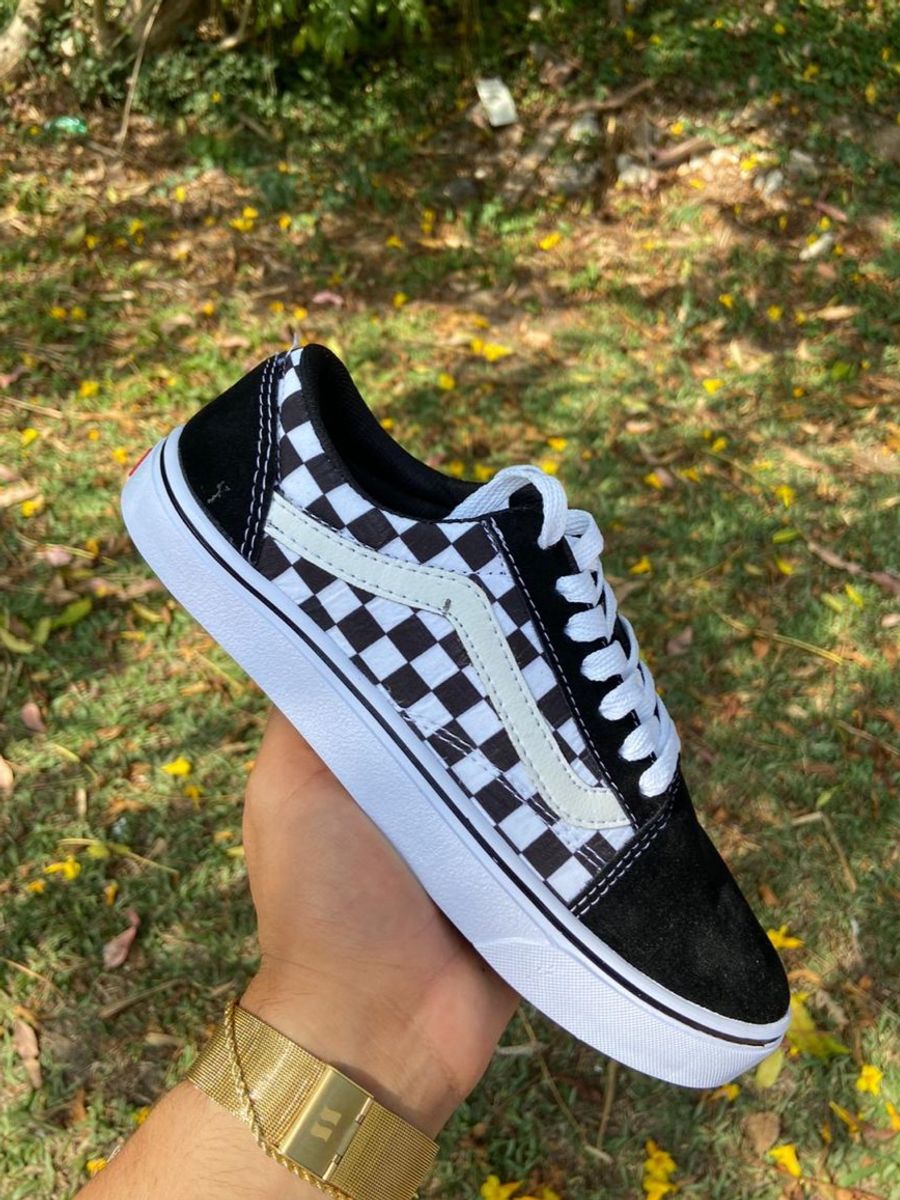 vans xadrez preto e branco