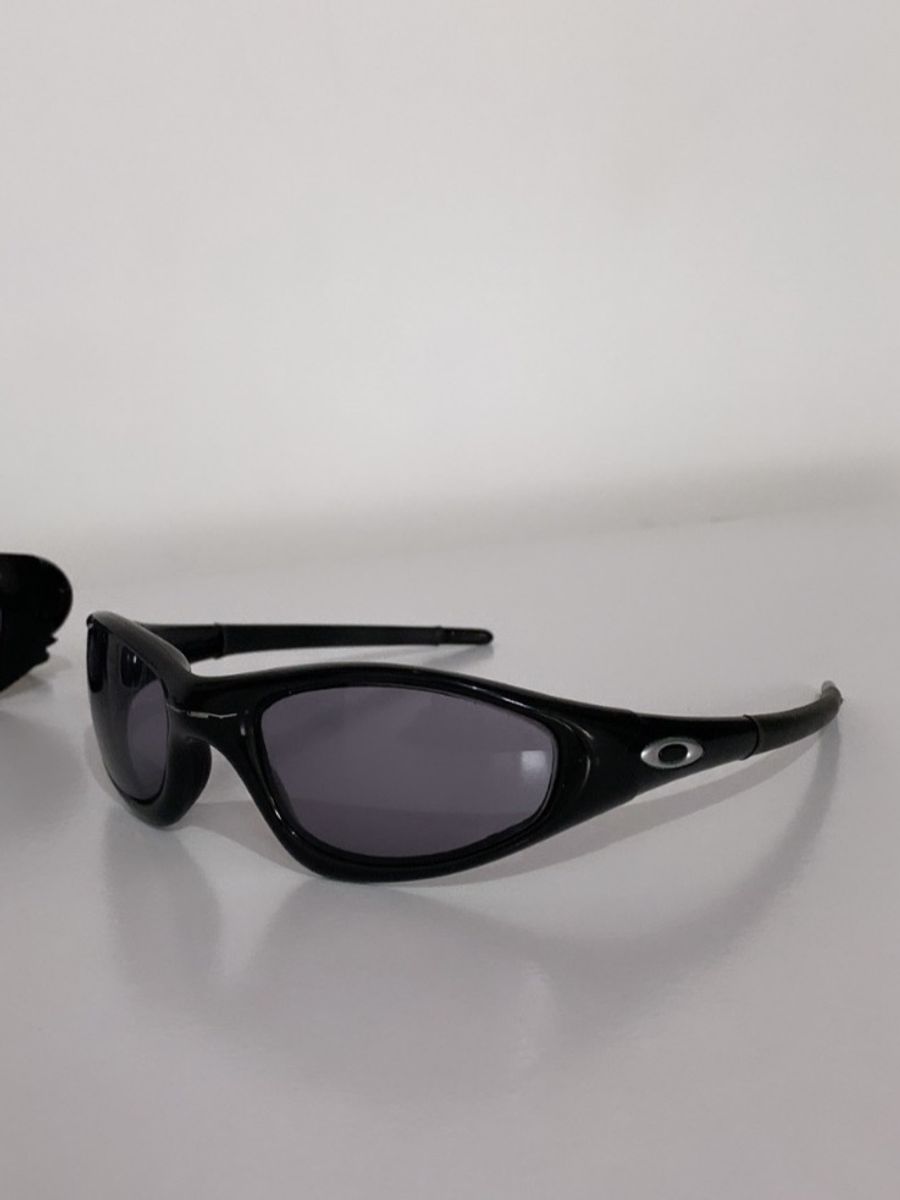 Oakley straight jacket on sale 1999