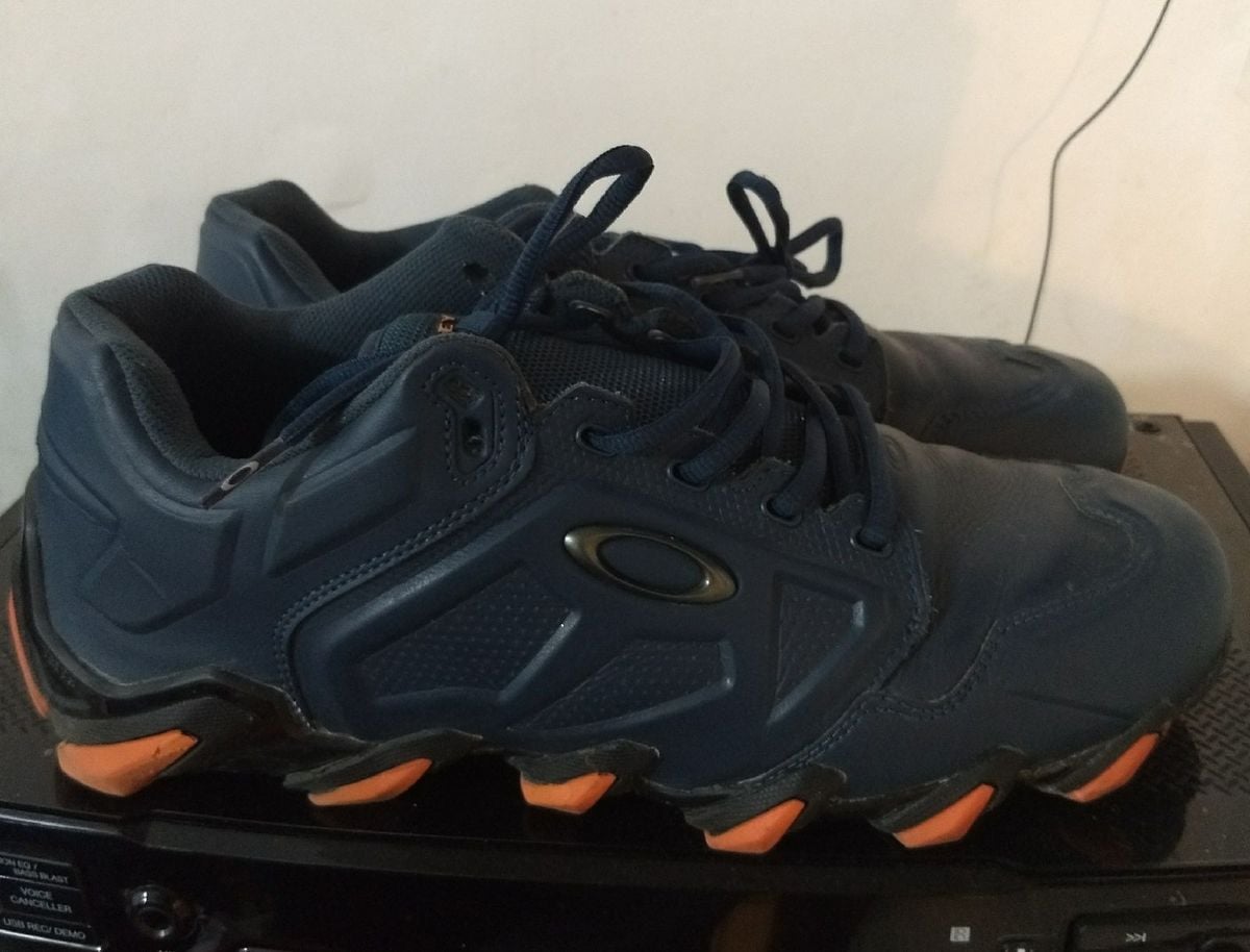 tenis oakley teeth 4