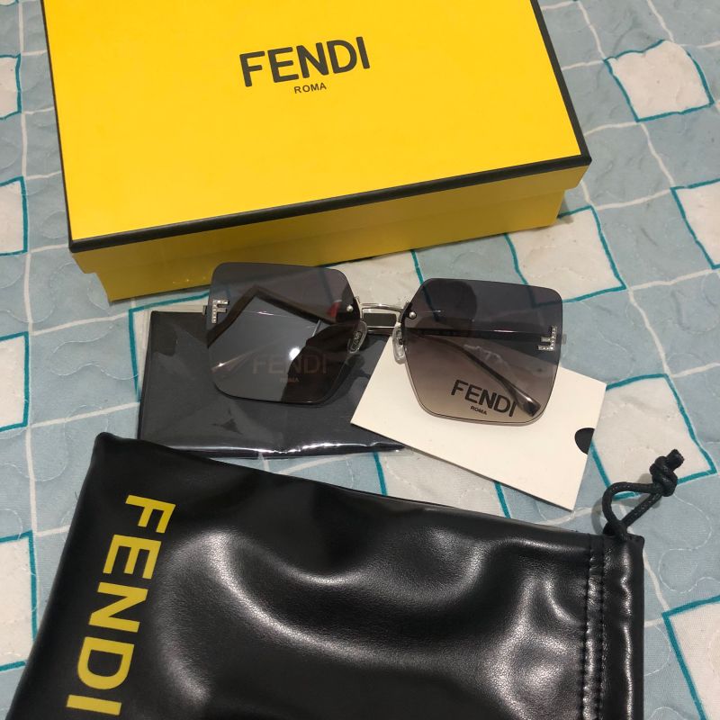 Óculos de Sol Fendi First Fe4082us, Óculos Feminino Fendi Nunca Usado  89951997