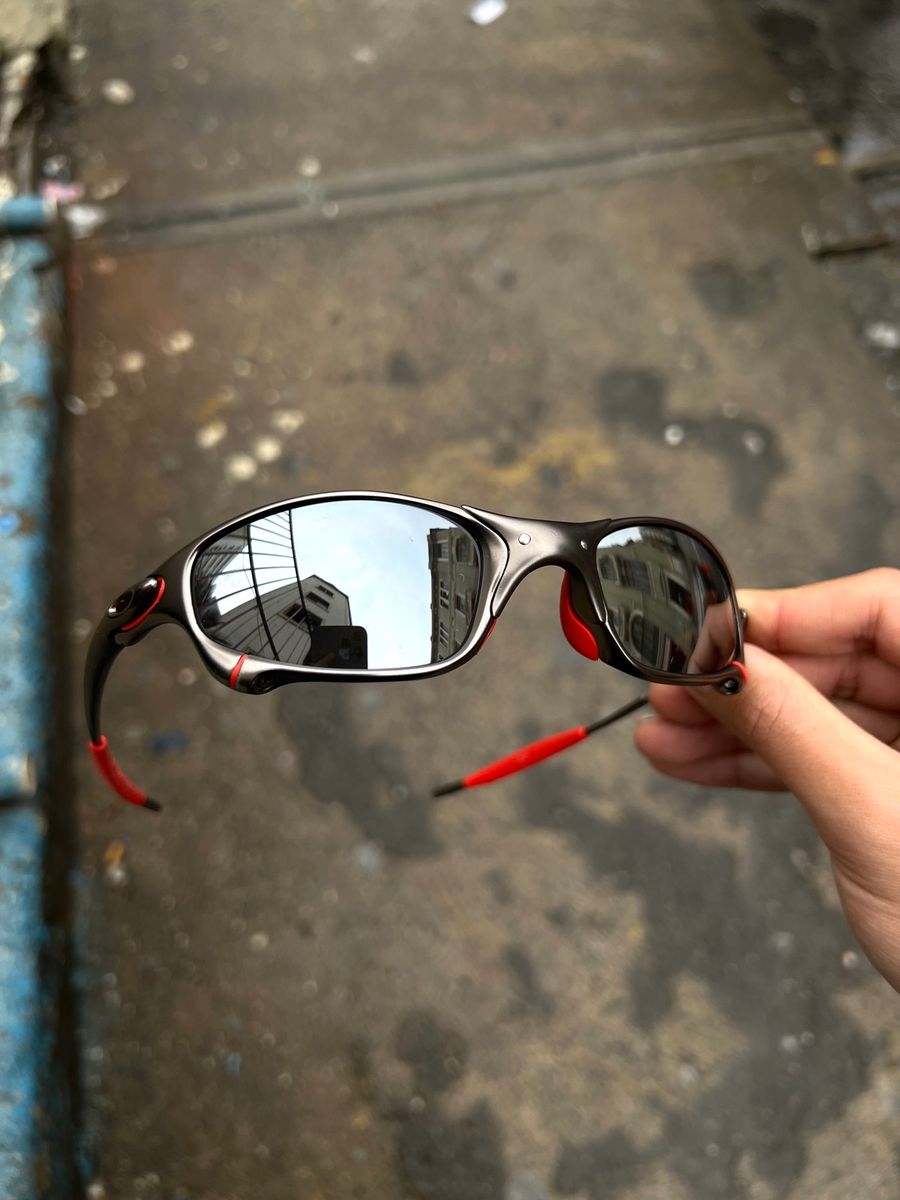 Óculos de Sol Juliet Edição Ducati | Oakley Nunca Usado Óculos de Sol Juliet Edição Ducati | Oakley Nunca Usado