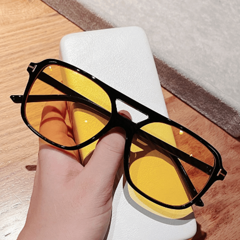 Oculos de Sol Lentes Amarela Retrô Vintage Óculos Quadrado Amarelo Moda  Praia, Óculos Feminino Importado! Nunca Usado 94658654