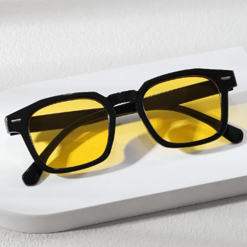 Oculos de Sol Lentes Amarela Retrô Vintage Óculos Quadrado Amarelo Moda  Praia, Óculos Feminino Importado! Nunca Usado 94658654
