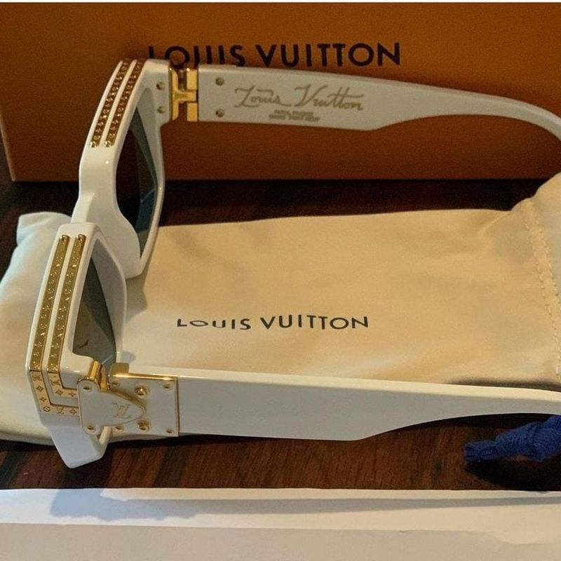 Óculos de Sol Louis Vuitton Millionaire Branco | Óculos Masculino Louis  Vuitton Nunca Usado 50404262 | enjoei