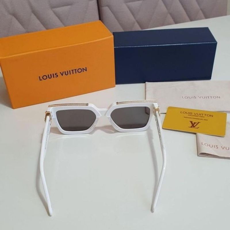 Óculos de Sol Louis Vuitton Drive Lv Máscara Aviador | Óculos Feminino  Louis Vuitton Nunca Usado 45659056 | enjoei