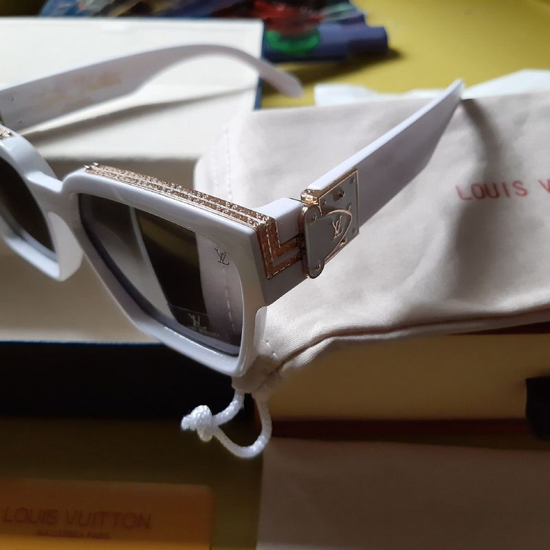 Óculos de Sol Louis Vuitton 1.1 Millionaire Branco, Óculos Masculino  Millionaraire Nunca Usado 57735813