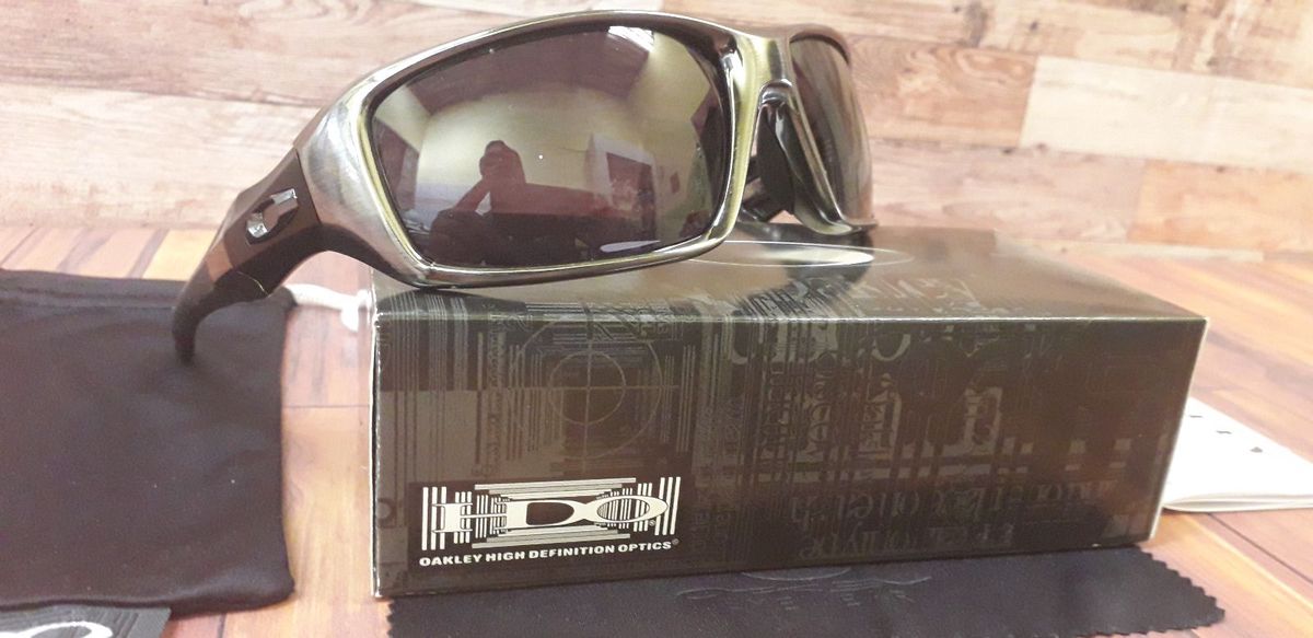 Oakley elite 2024 c six