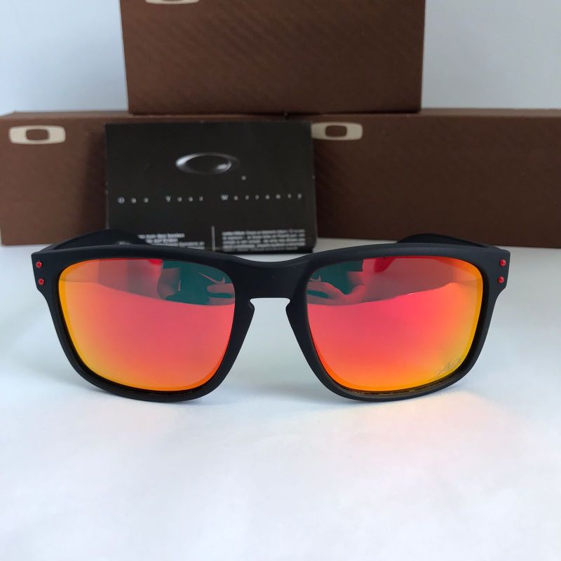 Oakley best sale holbrook ducati