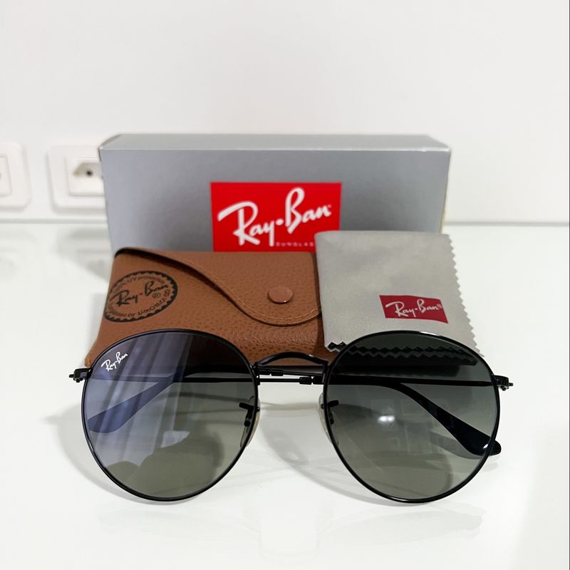 Óculos de Sol Ray-Ban Round Preto Lente Cinza Degradê Rb3447n 002