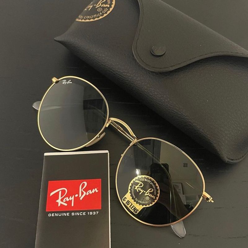 Óculos Ray-Ban Roubd Armação Dourada Lentes Pretas Original, Óculos  Feminino Ray-Ban Usado 93515196
