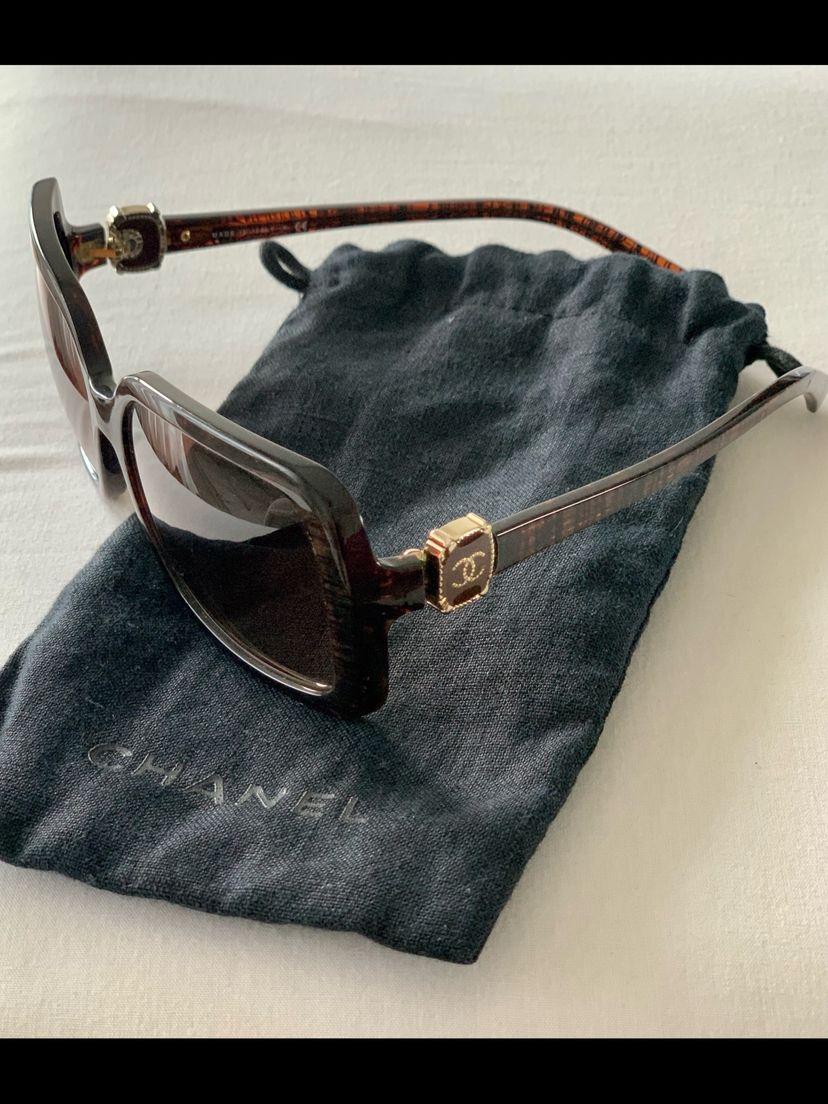 Óculos de Sol Tartaruga Chanel Original | Óculos Feminino Chanel Nunca  Usado 72292562 | enjoei