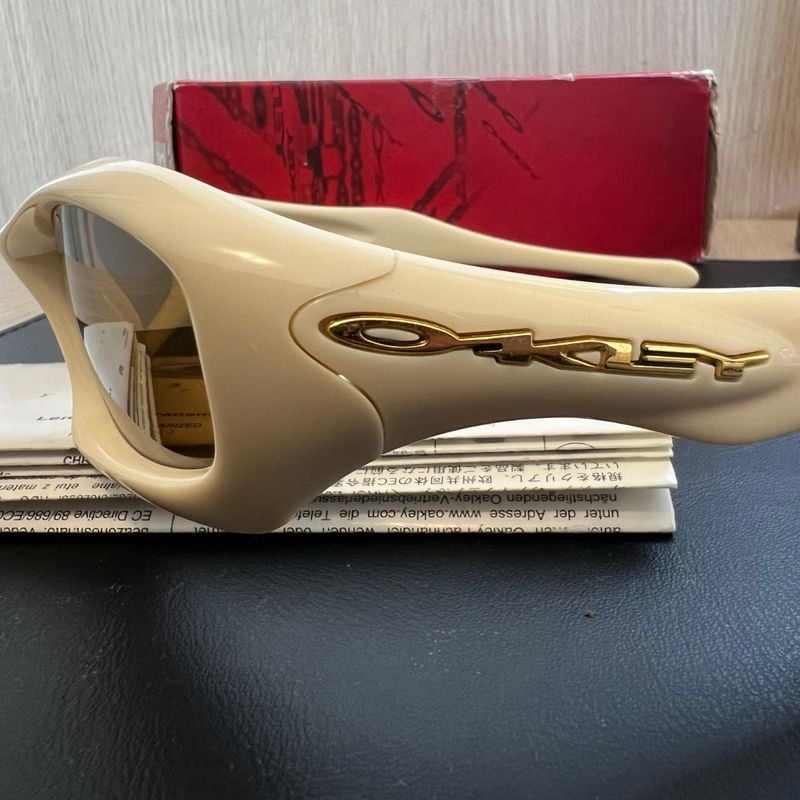 Óculos Oakley Fatcat Cream Gold Iridium Completa | Oakley