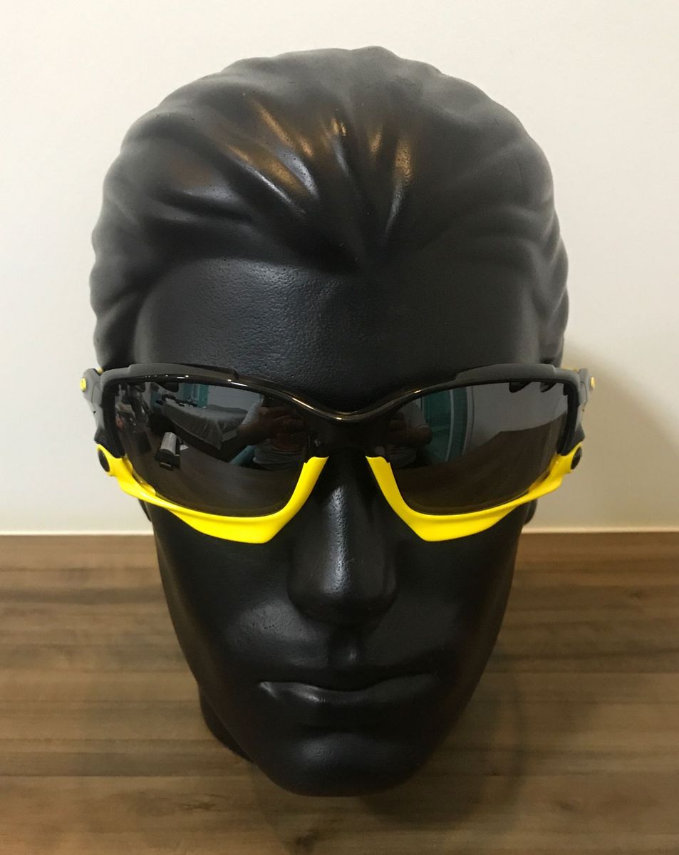 oakley jawbone livestrong