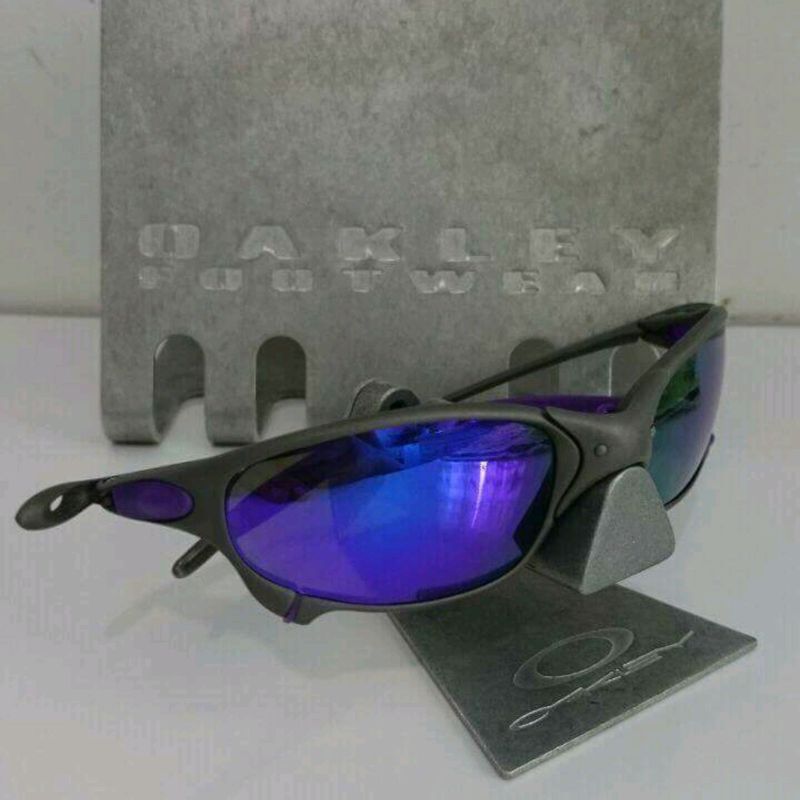 óculos de sol Juliet Oakley Cinza Feminino e Masculino Metal - XT7823