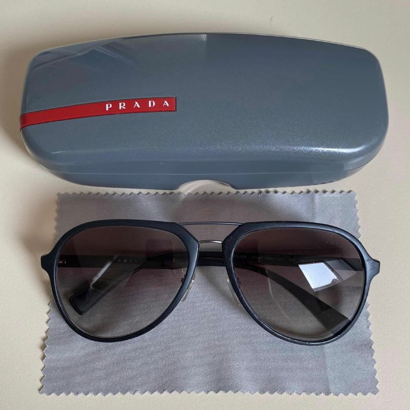 Sps05r prada hot sale