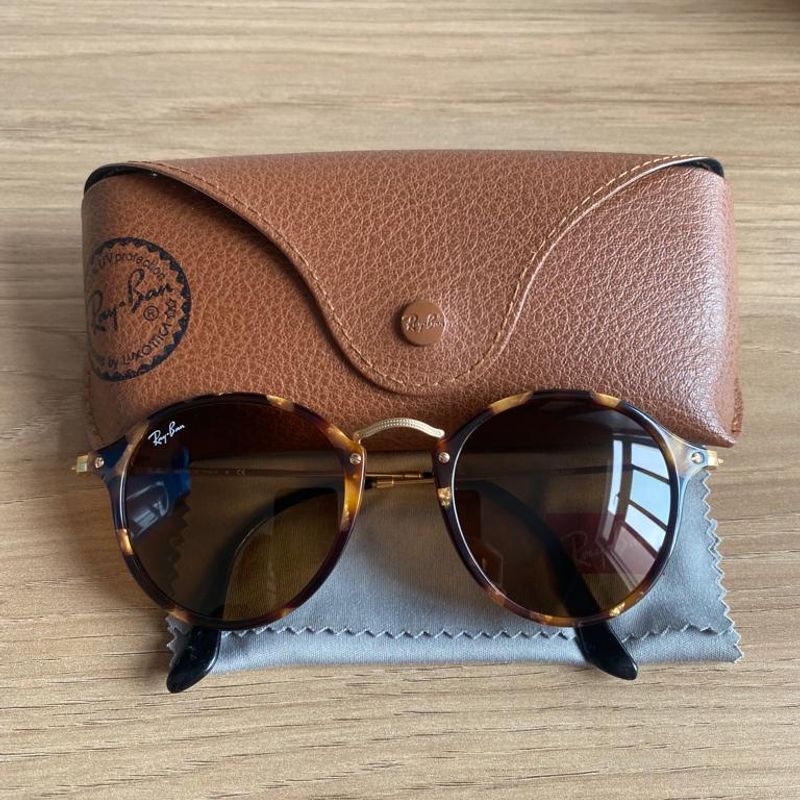 Ray ban round cheap fleck sunglasses