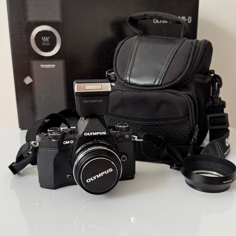 【大セール！！¥78,000→¥60,000】OLYMPUS OM-D E-M5 Camera Digital Olympus OM-D E-M5 Mark II Sem Espelho Micro 4