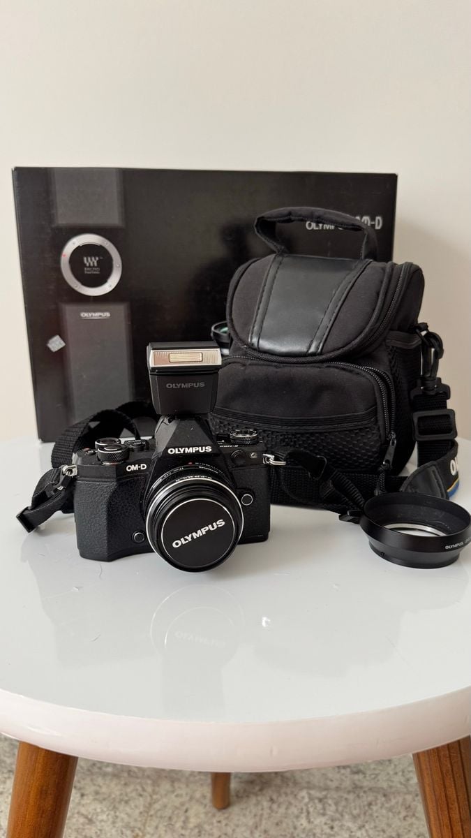【大セール！！¥78,000→¥60,000】OLYMPUS OM-D E-M5 Olympus Omd Em5 | MercadoLivre 📦